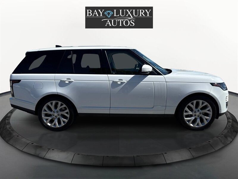 2019 Land Rover Range Rover SuperCharged photo 3