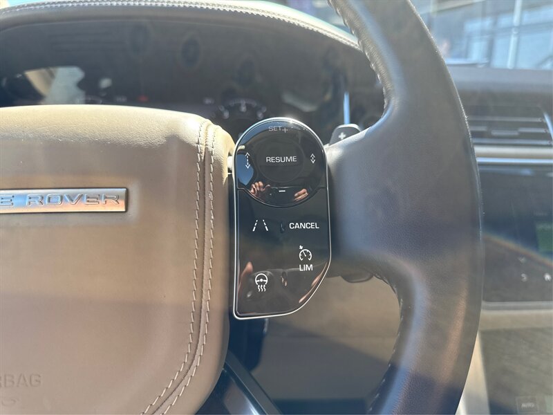 2019 Land Rover Range Rover SuperCharged photo 23