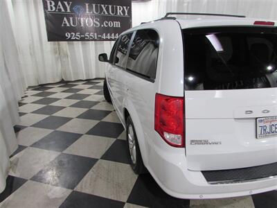 2016 Dodge Grand Caravan SXT   - Photo 4 - Dublin, CA 94568