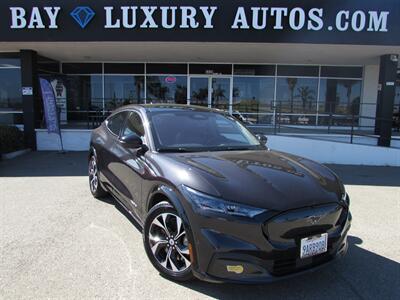 2022 Ford Mustang Mach-E Premium SUV