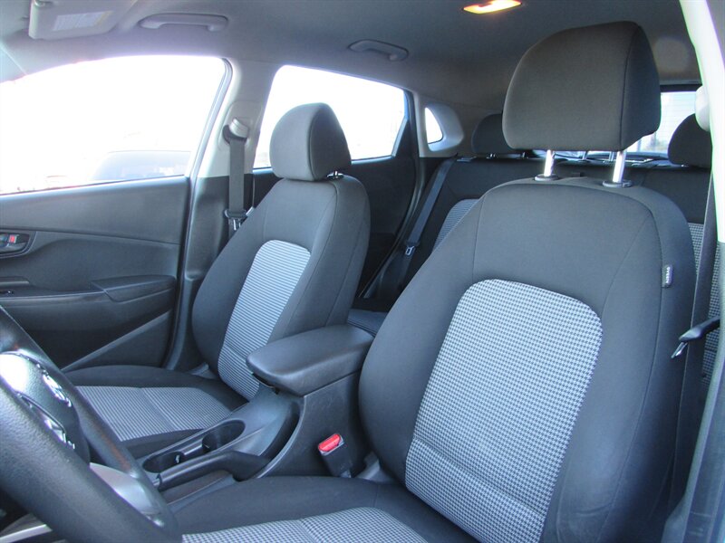 2019 Hyundai KONA SE - Photo 12 - Dublin, CA 94568