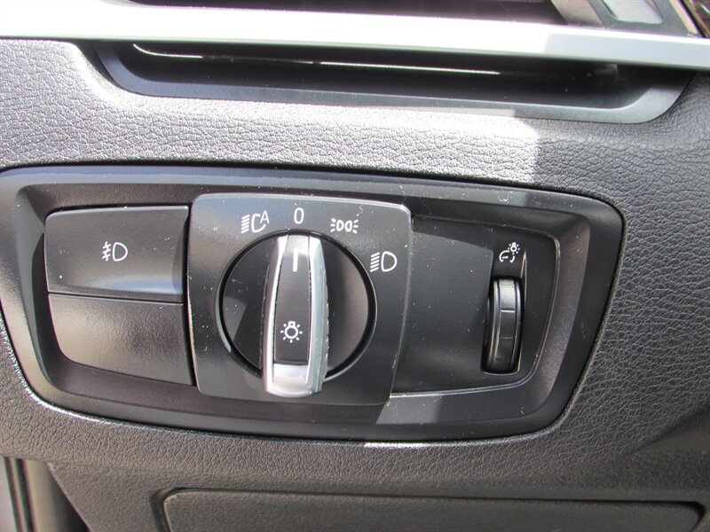 2017 BMW X1 xDrive28i - Photo 23 - Dublin, CA 94568