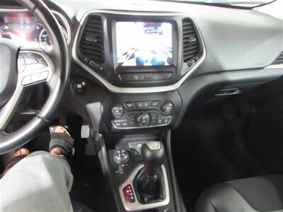 2018 Jeep Cherokee Trailhawk   - Photo 50 - Dublin, CA 94568