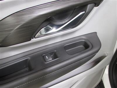 2023 GMC Terrain SLT   - Photo 21 - Dublin, CA 94568