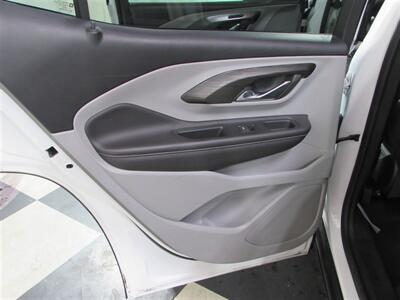 2023 GMC Terrain SLT   - Photo 20 - Dublin, CA 94568