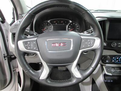 2023 GMC Terrain SLT   - Photo 10 - Dublin, CA 94568