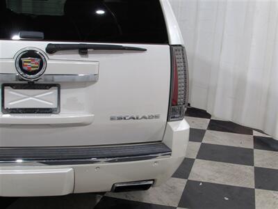 2013 Cadillac Escalade ESV Premium   - Photo 11 - Dublin, CA 94568