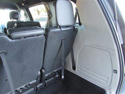 2019 Dodge Grand Caravan SXT   - Photo 20 - Dublin, CA 94568