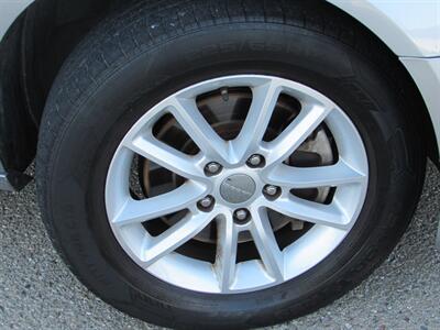 2019 Dodge Grand Caravan SXT   - Photo 25 - Dublin, CA 94568