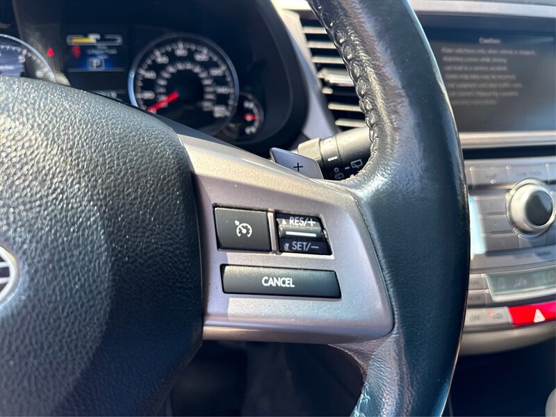 2013 Subaru Outback 3.6R Limited photo 27