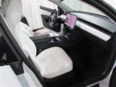 2021 Tesla Model Y Performance   - Photo 21 - Dublin, CA 94568