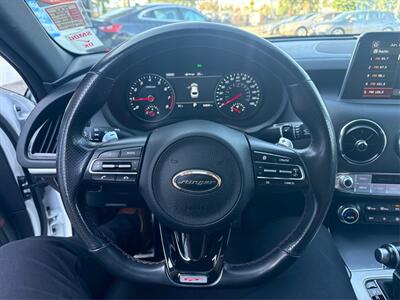 2018 Kia Stinger GT1   - Photo 20 - Daly City, CA 94014