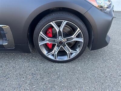 2018 Kia Stinger GT1   - Photo 35 - Daly City, CA 94014