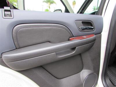 2008 Cadillac Escalade   - Photo 18 - Dublin, CA 94568