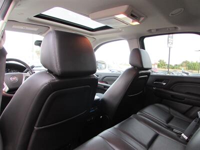 2008 Cadillac Escalade   - Photo 19 - Dublin, CA 94568