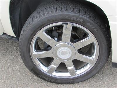 2008 Cadillac Escalade   - Photo 26 - Dublin, CA 94568