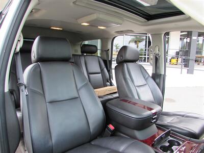 2008 Cadillac Escalade   - Photo 25 - Dublin, CA 94568