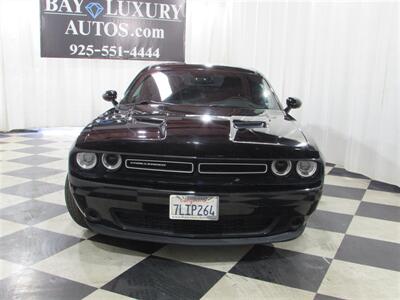 2015 Dodge Challenger SXT   - Photo 2 - Dublin, CA 94568