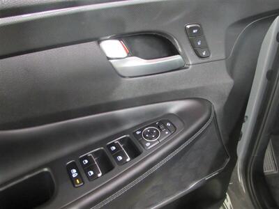 2023 Hyundai SANTA FE Limited   - Photo 14 - Dublin, CA 94568