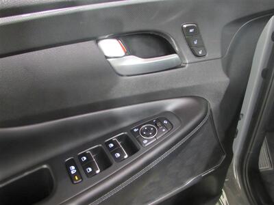 2023 Hyundai SANTA FE Limited   - Photo 13 - Dublin, CA 94568