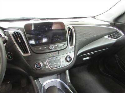 2023 Chevrolet Malibu LT   - Photo 22 - Dublin, CA 94568