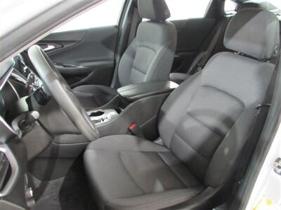 2023 Chevrolet Malibu LT   - Photo 11 - Dublin, CA 94568