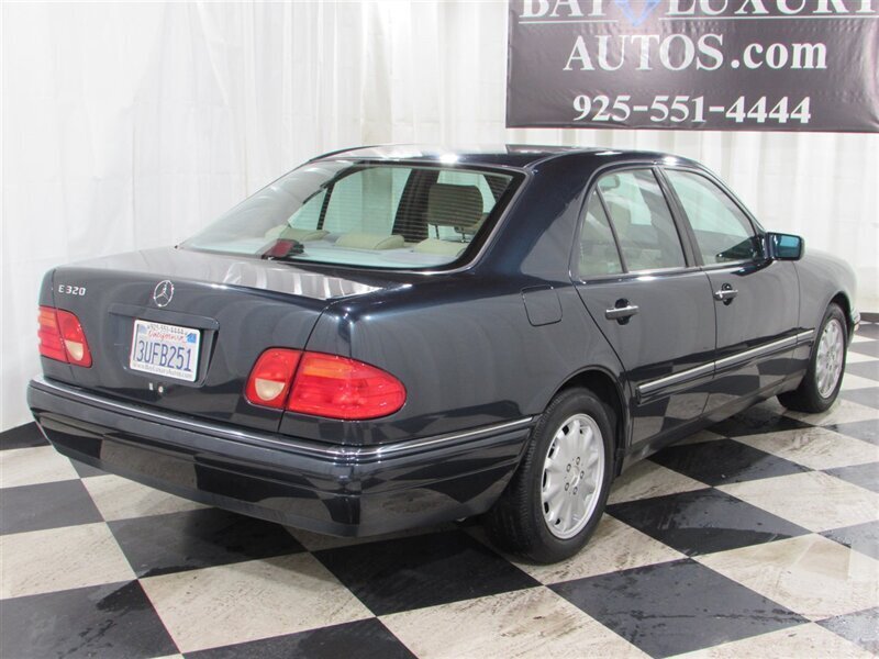 1997 Mercedes-Benz E 320   - Photo 10 - Dublin, CA 94568