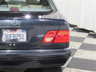 1997 Mercedes-Benz E 320   - Photo 22 - Dublin, CA 94568