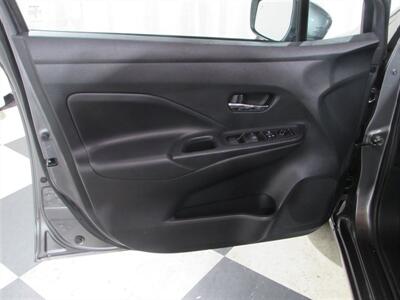 2023 Nissan Versa SV   - Photo 6 - Dublin, CA 94568