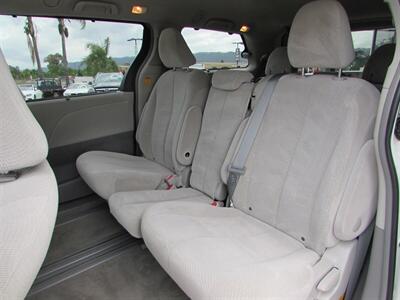 2013 Toyota Sienna LE 8-Passenger   - Photo 20 - Dublin, CA 94568