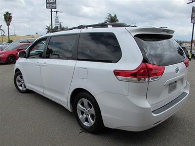 2013 Toyota Sienna LE 8-Passenger   - Photo 5 - Dublin, CA 94568
