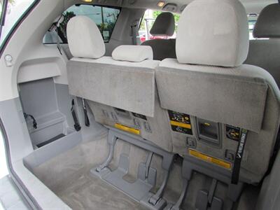 2013 Toyota Sienna LE 8-Passenger   - Photo 24 - Dublin, CA 94568