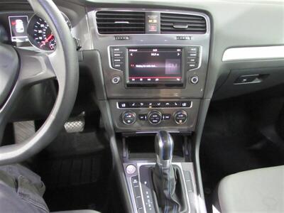 2016 Volkswagen e-Golf SE   - Photo 38 - Dublin, CA 94568