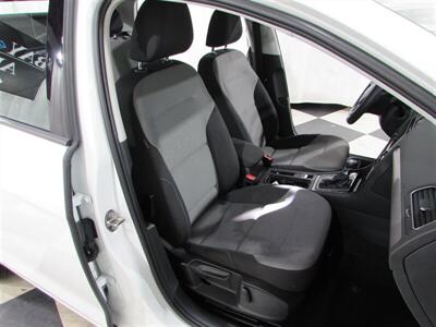 2016 Volkswagen e-Golf SE   - Photo 64 - Dublin, CA 94568