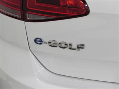 2016 Volkswagen e-Golf SE   - Photo 12 - Dublin, CA 94568