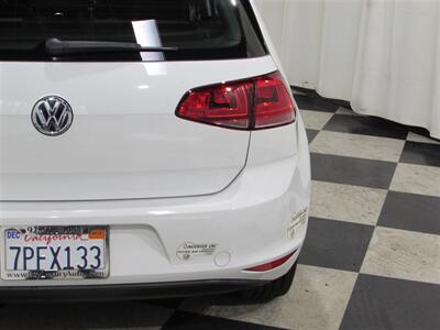 2016 Volkswagen e-Golf SE   - Photo 11 - Dublin, CA 94568