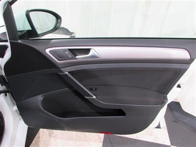 2016 Volkswagen e-Golf SE   - Photo 66 - Dublin, CA 94568