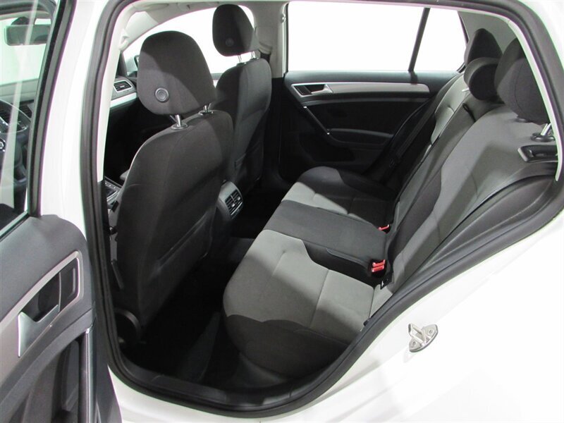 2016 Volkswagen e-Golf SE   - Photo 58 - Dublin, CA 94568