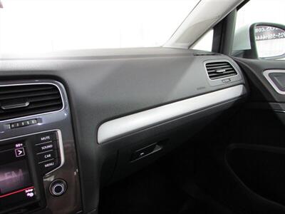 2016 Volkswagen e-Golf SE   - Photo 48 - Dublin, CA 94568