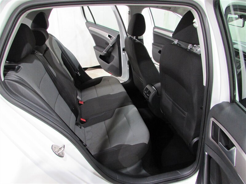 2016 Volkswagen e-Golf SE   - Photo 68 - Dublin, CA 94568