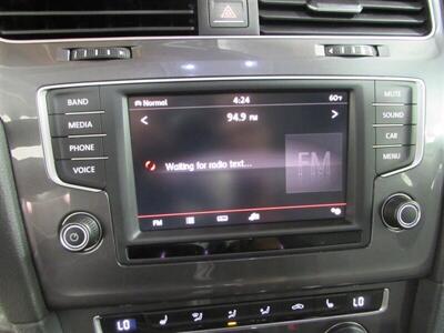 2016 Volkswagen e-Golf SE   - Photo 40 - Dublin, CA 94568