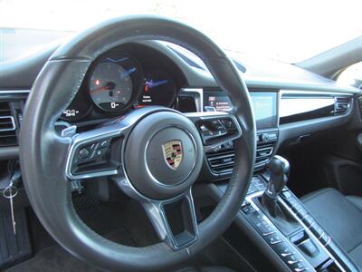 2020 Porsche Macan S   - Photo 10 - Dublin, CA 94568