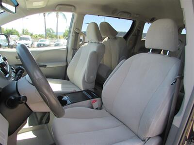 2012 Toyota Sienna LE 8-Passenger - Photo 10 - Dublin, CA 94568