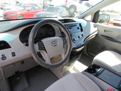 2012 Toyota Sienna LE 8-Passenger - Photo 9 - Dublin, CA 94568