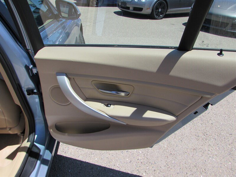 2013 BMW 3 Series 328i - Photo 23 - Dublin, CA 94568