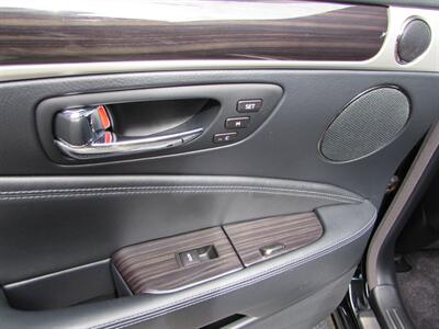 2013 Lexus LS 460 L - Photo 24 - Dublin, CA 94568