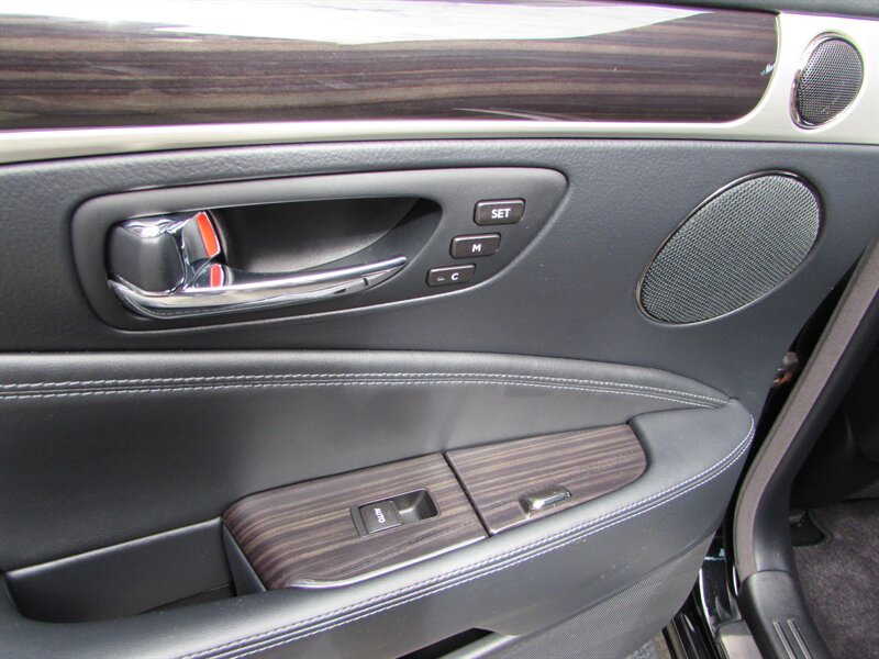 2013 Lexus LS 460 L - Photo 24 - Dublin, CA 94568