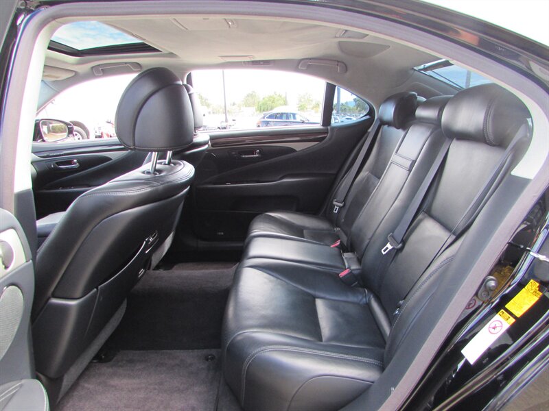 2013 Lexus LS 460 L - Photo 25 - Dublin, CA 94568
