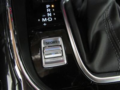 2023 Mazda CX-9 Grand Touring   - Photo 18 - Dublin, CA 94568