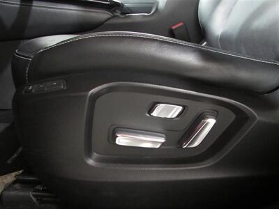 2023 Mazda CX-9 Grand Touring   - Photo 9 - Dublin, CA 94568
